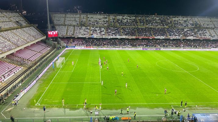 Salernitana-Casertana, derby ai granata: all’Arechi finisce 2-1 Derby Salernitana Casertana