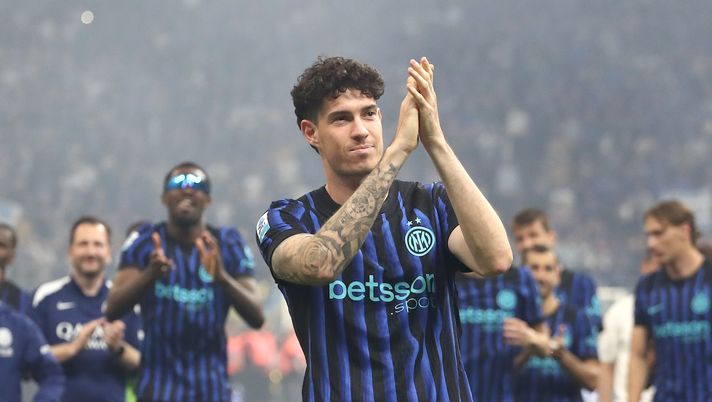 Bastoni: “Questo scudetto significa di più. Mai stato solo, affrontando tutto”. Commenta anche Zhang - immagine 1