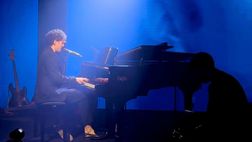 VIDEO / Da X Factor al Christmas Party dell’Inter: PierC si esibisce e si scatena sul palco