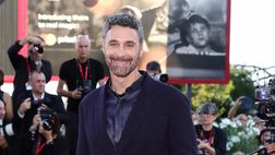 Raoul Bova deposita il marchio ‘occhi spaccanti’: ecco il motivo