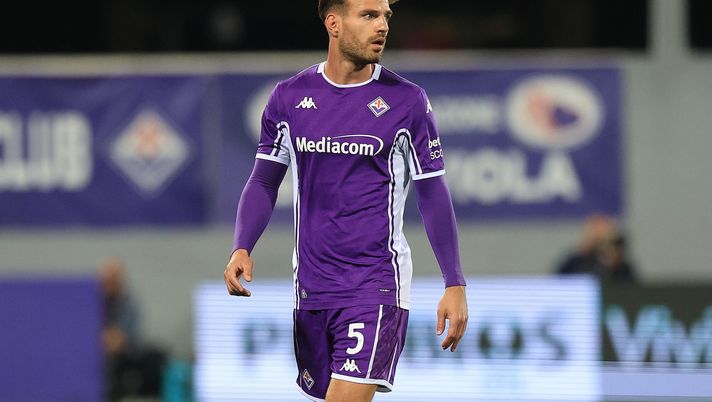 FLORENCE, ITALY - MAY 18: Marin Pongracic of ACF Fiorentina looks on during the Serie A match between Fiorentina and Bologna at Stadio Artemio Franchi on May 18, 2025 in Florence, Italy. (Photo by Gabriele Maltinti/Getty Images) pongracic