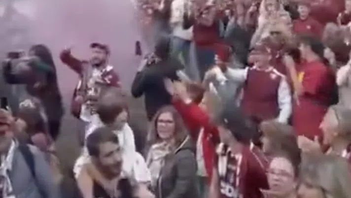 Riflessioni di un pezzo di m… - immagine 1