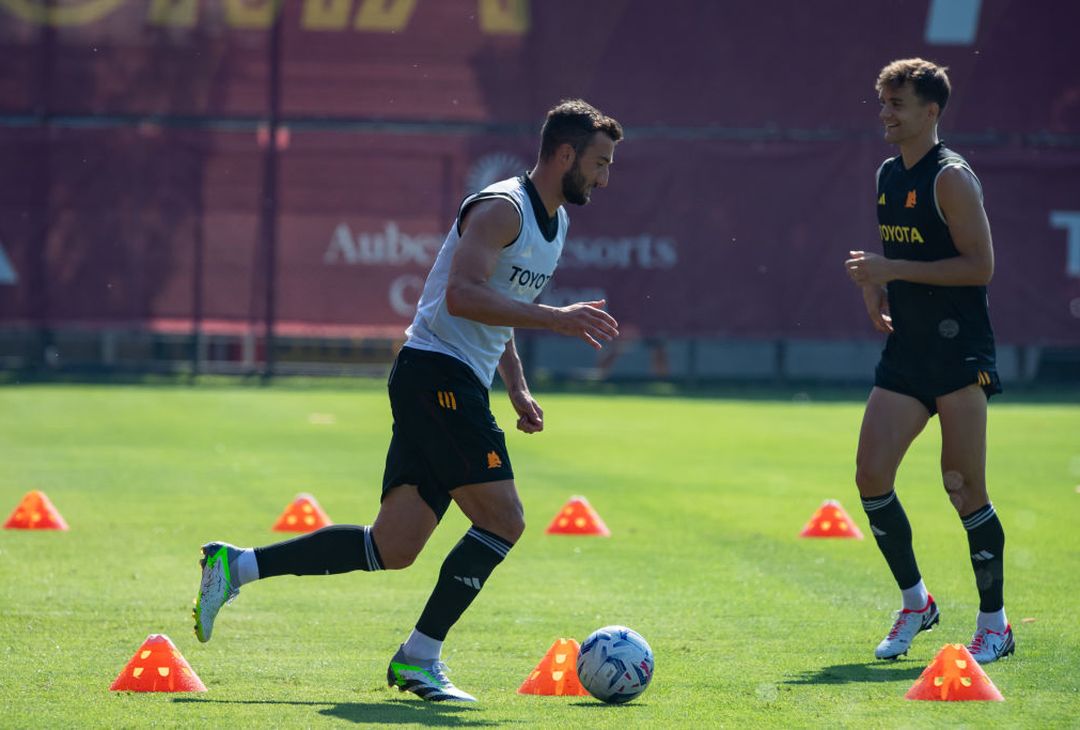 Roma, allenamento mattutino a Trigoria in vista dell’Hellas Verona – FOTO GALLERY - immagine 39