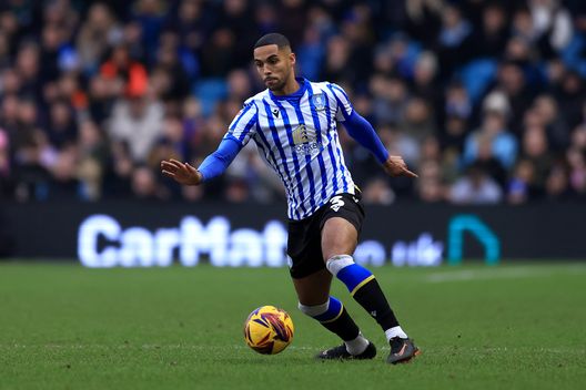 Max Lowe (Foto di Jess Hornby/Getty Images) Sheffield Wednesday, crisi senza fondo e stipendi in ritardo ancora una volta- immagine 3