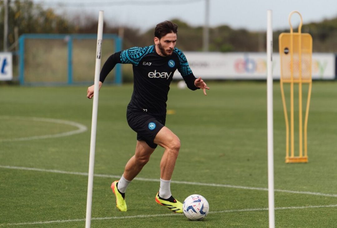 GALLERY Il Napoli si allena in vista della sfida contro il Frosinone - immagine 6