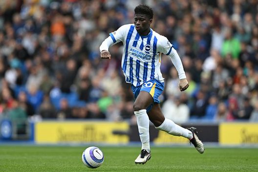 Una colletta per Carlos Baleba: la nuova idea dei tifosi del Manchester United- immagine 2