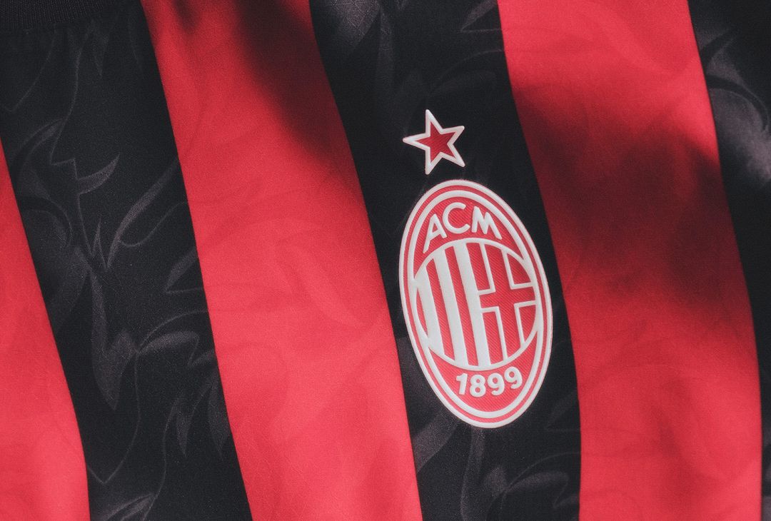 Nuova prima maglia AC Milan 2025-2026 PUMA (Fonte Milan)