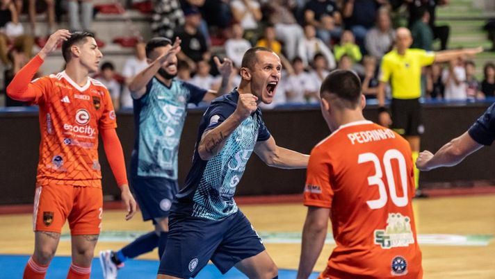 Olimpus Roma da sogno: sette gol all’Ecocity e vetta in solitaria Olimpus Roma da sogno: sette gol all’Ecocity e vetta in solitaria - immagine 1