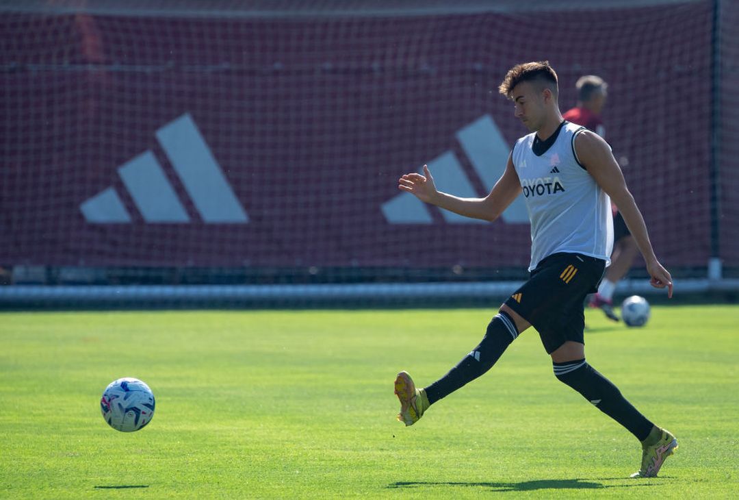 Roma, allenamento mattutino a Trigoria in vista dell’Hellas Verona – FOTO GALLERY - immagine 14