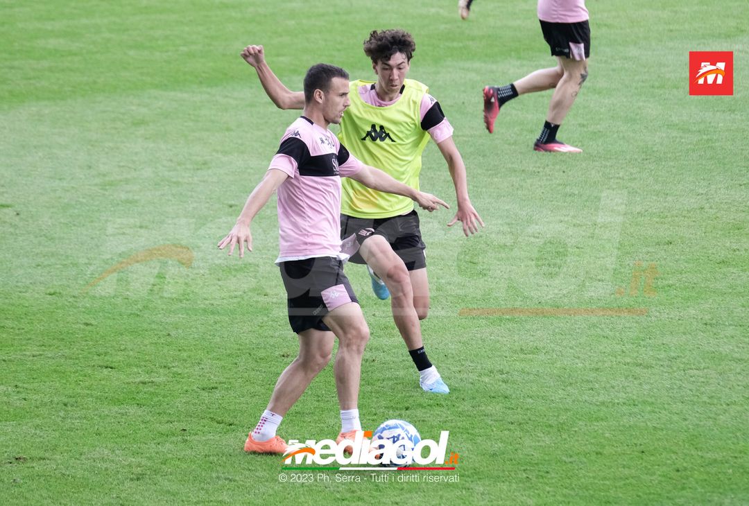 FOTO PALERMO, verso il Cagliari: test con l’Under 17 (GALLERY) - immagine 41