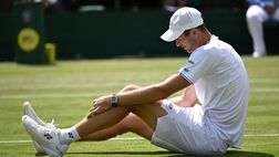 VIDEO / Wimbledon, Hurkacz si ritira: infortunio al ginocchio