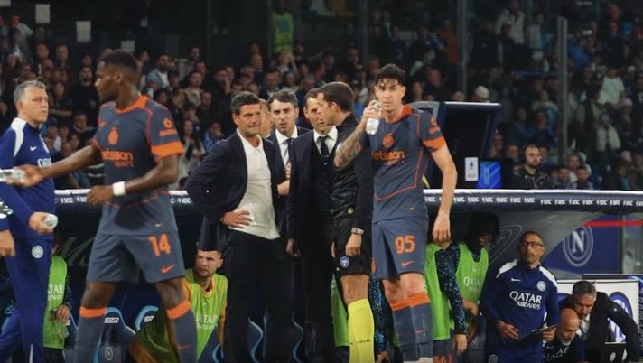 Rigore Napoli, Chivu ride: “Ma va al Var?”. Mariani: “Siamo 4! Lautaro basta o…” Rigore Napoli, Chivu ride: “Ma va al Var?”. Mariani: “Siamo 4! Lautaro basta o…” - immagine 1