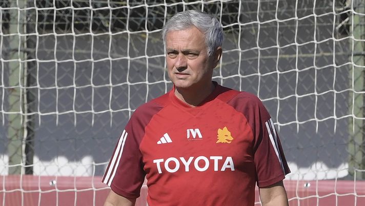 Stampa spagnola, il Real Madrid pensa anche a Mourinho per il dopo Ancelotti - immagine 1
