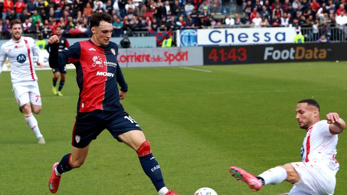 Angelozzi (ds Cagliari): “Valutiamo le offerte per Zortea, ma dipende da lui” - immagine 1