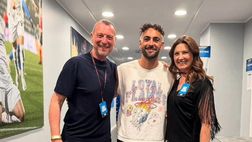 VIDEO / Al concerto di Mengoni a San Siro anche Amadeus e famiglia