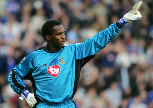 Shaka Hislop ai tempi del Portsmouth. (Foto di Jamie McDonald/Getty Images) Il dramma di Shaka Hislop: l’ex portiere ha un cancro aggressivo alla prostata- immagine 2