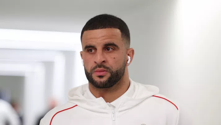 Kyle Walker AC Milan Napoli Milan Serie A news 2024-25