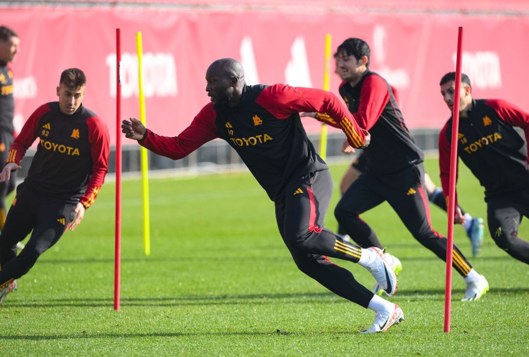 Roma, continua la preparazione in vista del Napoli – FOTO GALLERY - immagine 6