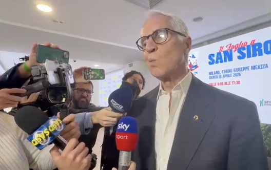 Malagò: “Bene incontro con calciatori e allenatori. Un ex in Figc? Ovunque si fa. Su Allegri…”- immagine 2