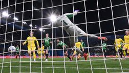 Marcia verso la B, col Sassuolo il Verona sparisce dopo i colpi di Pinamonti e Berardi (3-0)