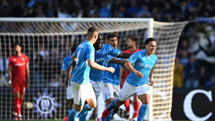 SONDAGGIO Napoli-Fiorentina, chi è stato il migliore in campo per gli azzurri? - immagine 1