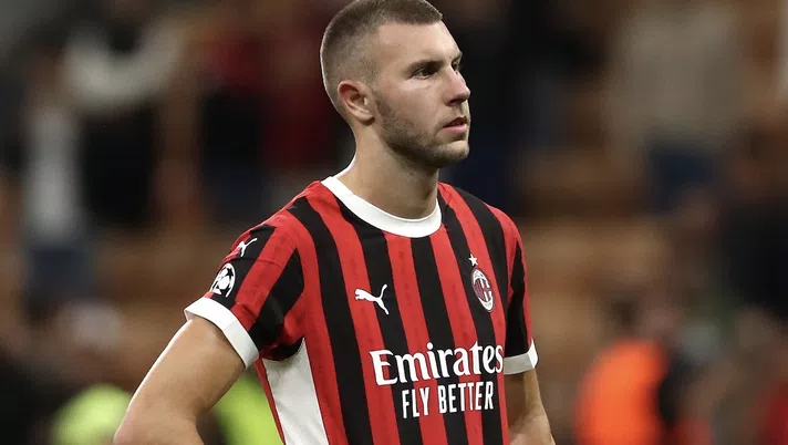 Strahinja Pavlovic AC Milan Milan-Liverpool 1-3 Champions League 2024-2025