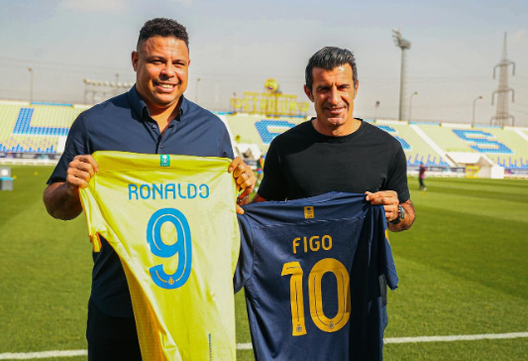 Ronaldo Il Fenomeno e Figo, che regalo dall’Al-Nassr! E poi con CR7 al match di pugilato di Fury- immagine 2