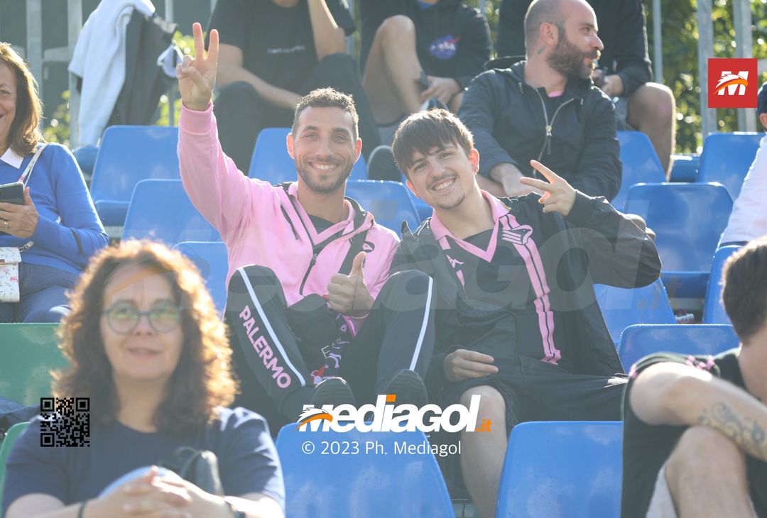 FOTOTIFO Gli scatti dei tifosi presenti per Palermo-Legnago 1-1 - immagine 26