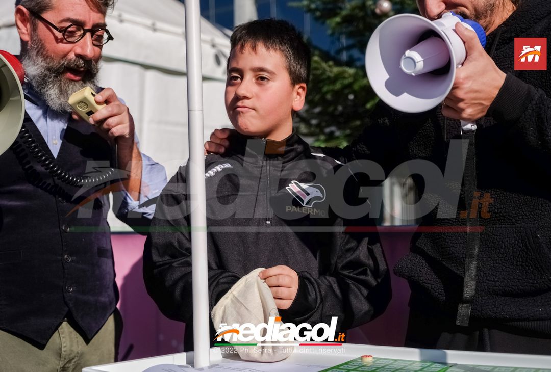 FOTO PALERMO: Tombola con Stefano Piazza e Chris Clun al ‘Renzo Barbera’ (Gallery) - immagine 50