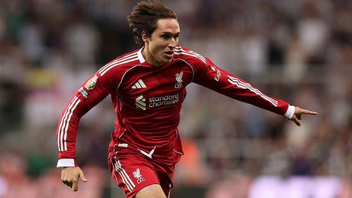 Liverpool, Slot non inserisce Federico Chiesa nella lista Champions - immagine 1