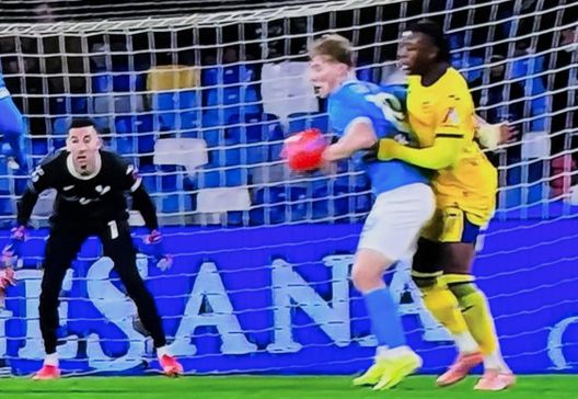 FINALE! Napoli-Verona 2-2: McTominay + Di Lorenzo. Pari in rimonta per gli azzurri - immagine 3