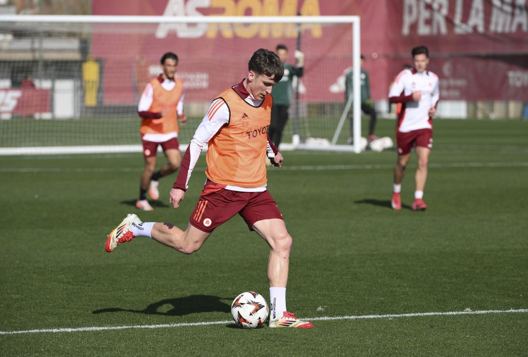 Trigoria, la ripresa degli allenamenti dopo l’Udinese – FOTO GALLERY - immagine 15