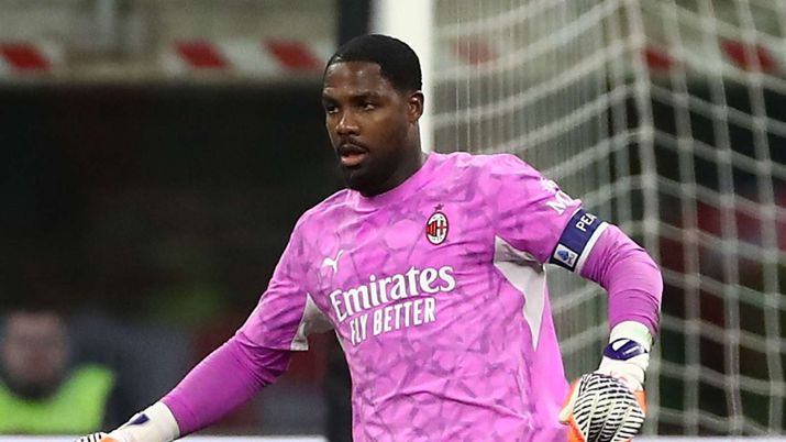 Mike Maignan, portiere AC Milan, potrebbe lasciare i rossoneri nel calciomercato estivo 2026 | Milan News (Credits foto: Getty Images) Mike Maignan, portiere AC Milan, potrebbe lasciare i rossoneri nel calciomercato estivo 2026