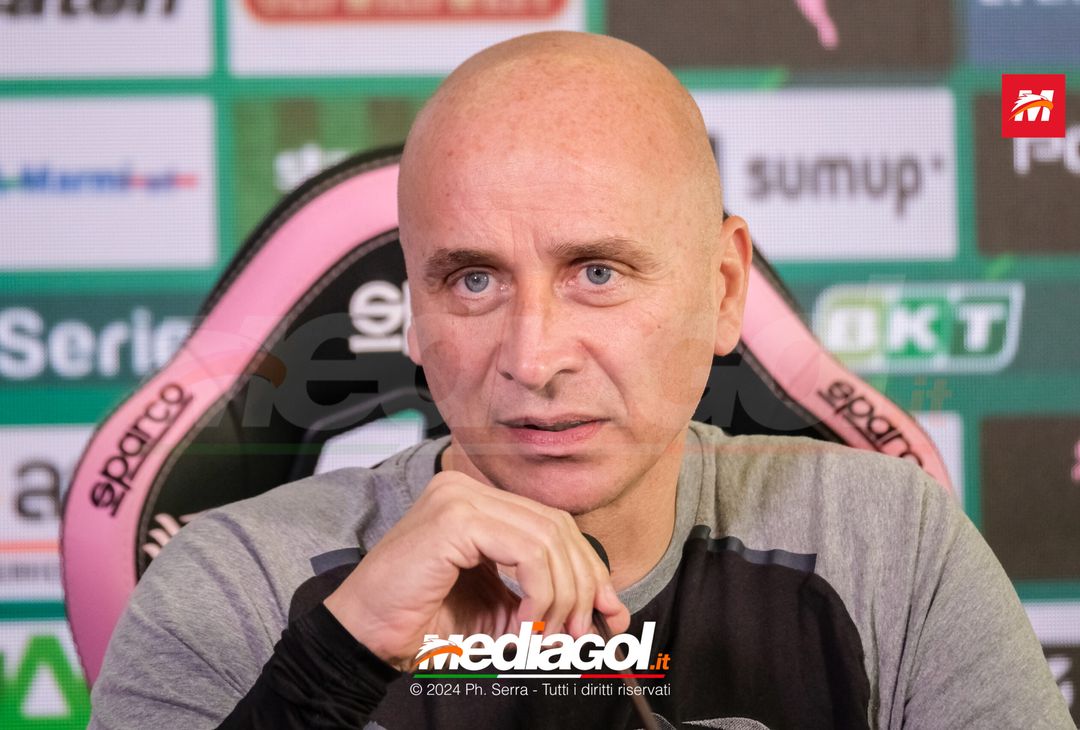 FOTO PALERMO, verso il Catanzaro: il tecnico Corini in conferenza (GALLERY) - immagine 3