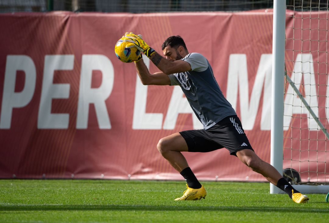 Roma, a Trigoria tornano ad allenarsi anche i nazionali – FOTO GALLERY - immagine 12