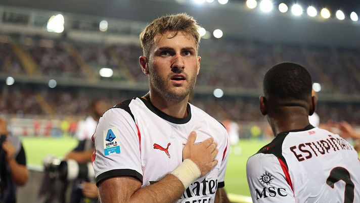 santiago-gimenez-instagram-story-bebote-3-settembre