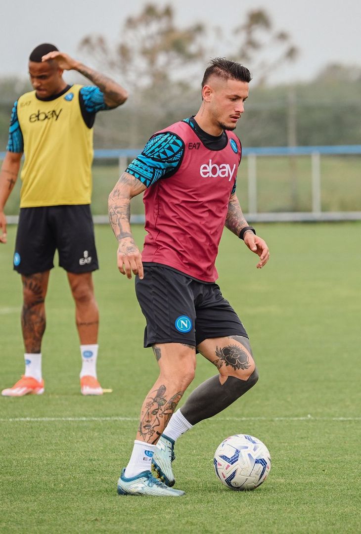 GALLERY Scatti dalla sessione odierna al Konami Training Center di Castel Volturno - immagine 6