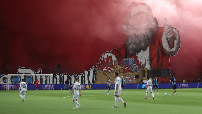 FOTO – Il Djurgarden accoglie il Legia Varsavia con… Babbo Natale e ...