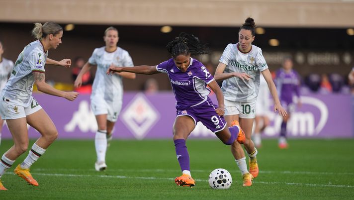 Fiorentina Femminile, via al ritiro col sorriso: Madelen Janogy è in dolce attesa Janogy