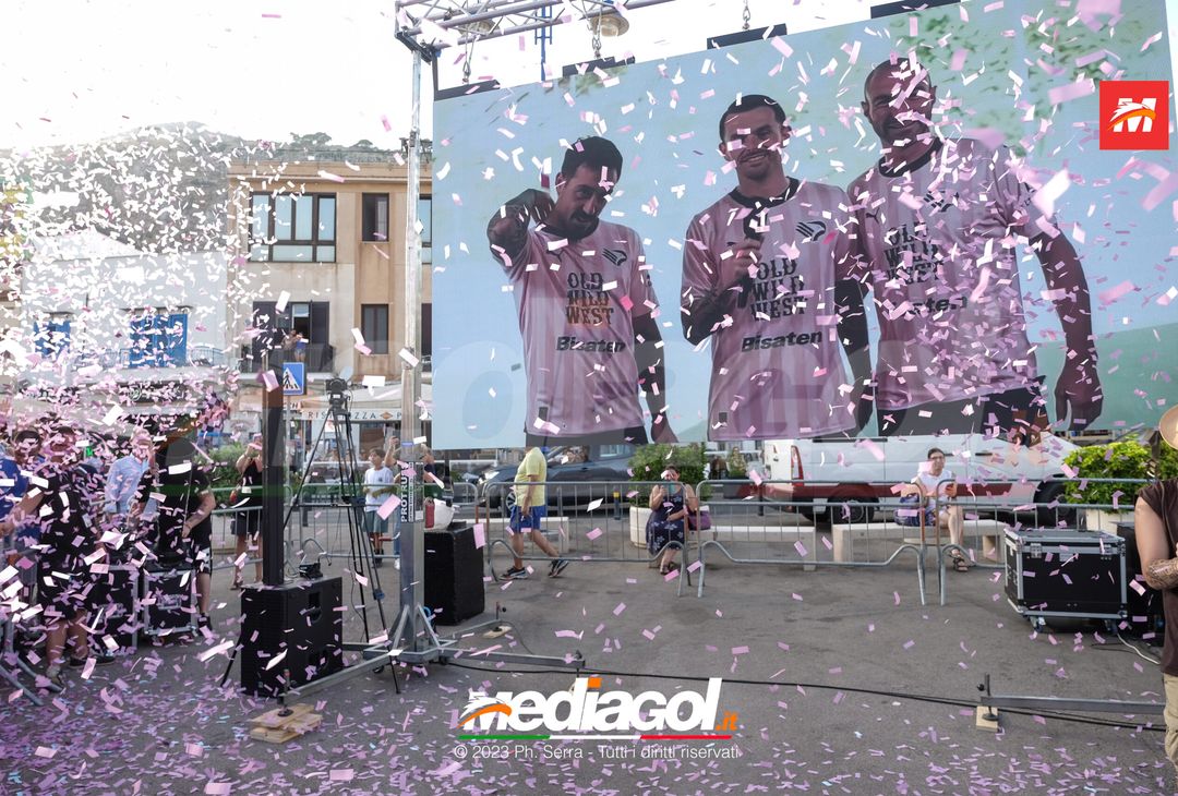 FOTO PALERMO: presentazione maglia Puma 2023/2024 a Mondello (GALLERY)- immagine 1