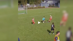 VIDEO / Portiere fenomeno: dribbla tutti e fa gol