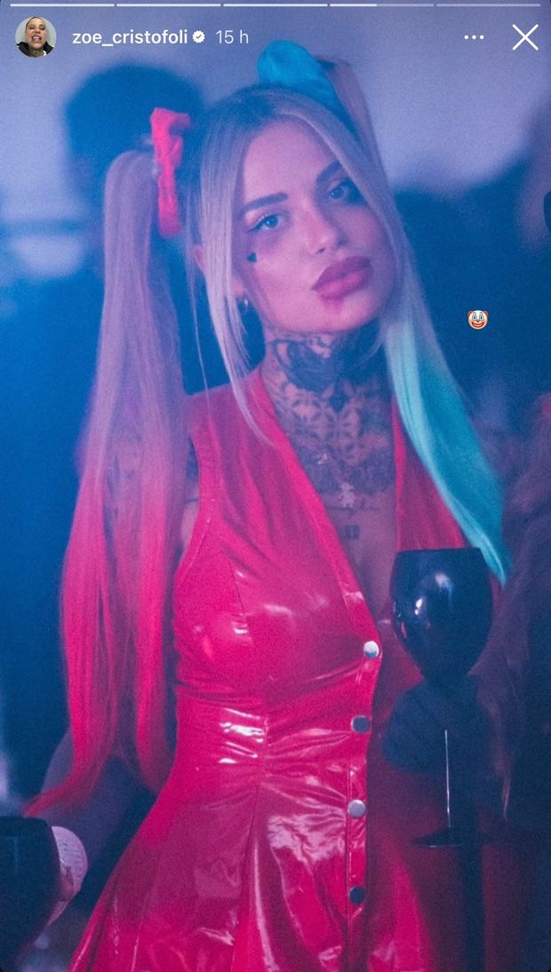 Zoe Cristofoli in versione Joker più sexy che mai. Lady Hernandez scalda la notte di Halloween- immagine 2