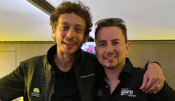 Jorge Lorenzo e il derby eterno con Valentino Rossi: “Più lontani eravamo e meglio era”- immagine 5