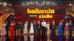 Andrea Delogu torna a Ballando con le Stelle dopo la morte del fratello