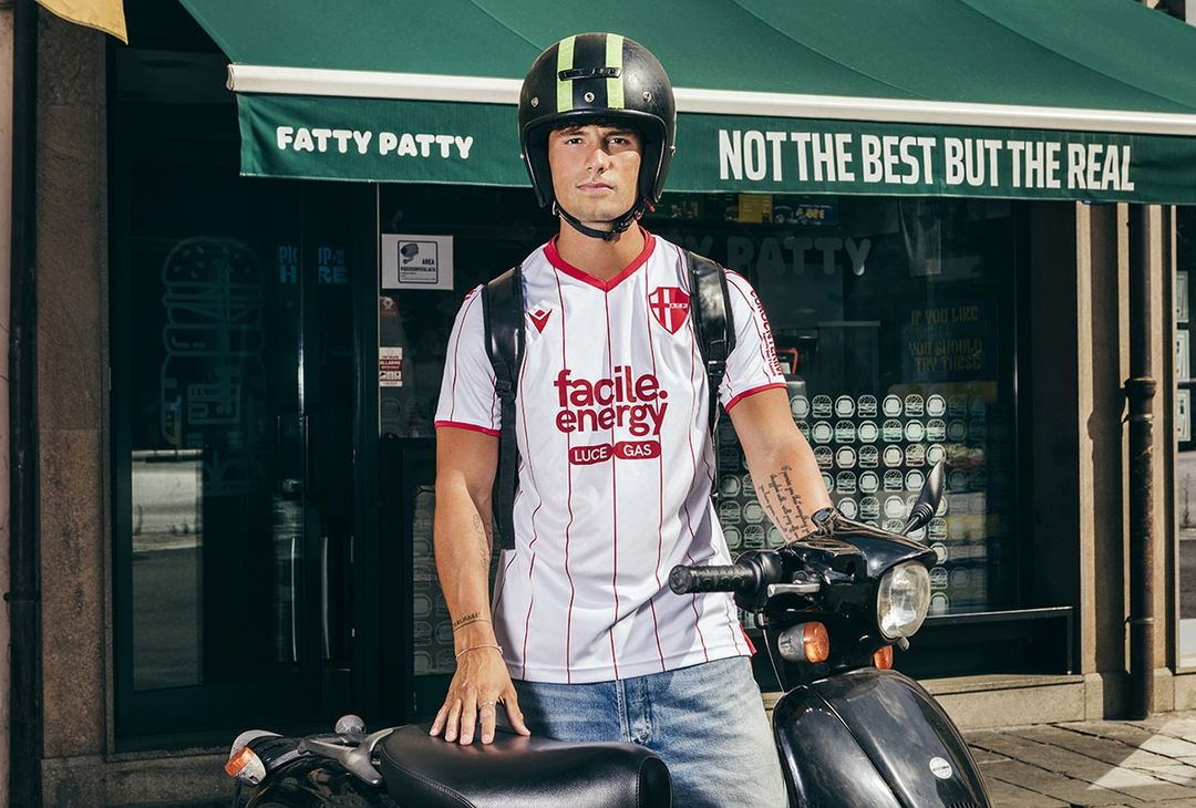 La maglia Home del Calcio Padova 2023/24 - immagine 8