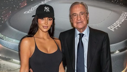 Real Madrid, Kim Kardashian in visita al Bernabéu: ecco la foto con Florentino Pérez