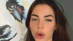 VIDEO / Siparietto in casa Sensi, Giulia ai fan: “Lui il santo e io la pazza isterica?”