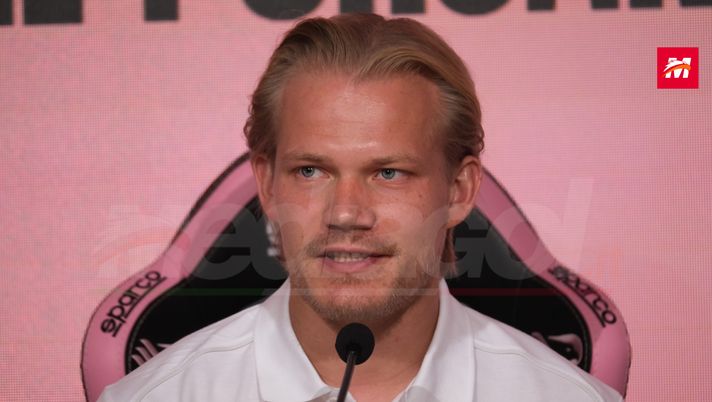 Palermo, Conferenza di presentazione Joel Pohjanpalo, Palermo CFA /foto Federico Serra/, nella foto: Joel Pohjanpalo Palermo, chi dal primo minuto contro lo Spezia? La scelta dei tifosi - immagine 1