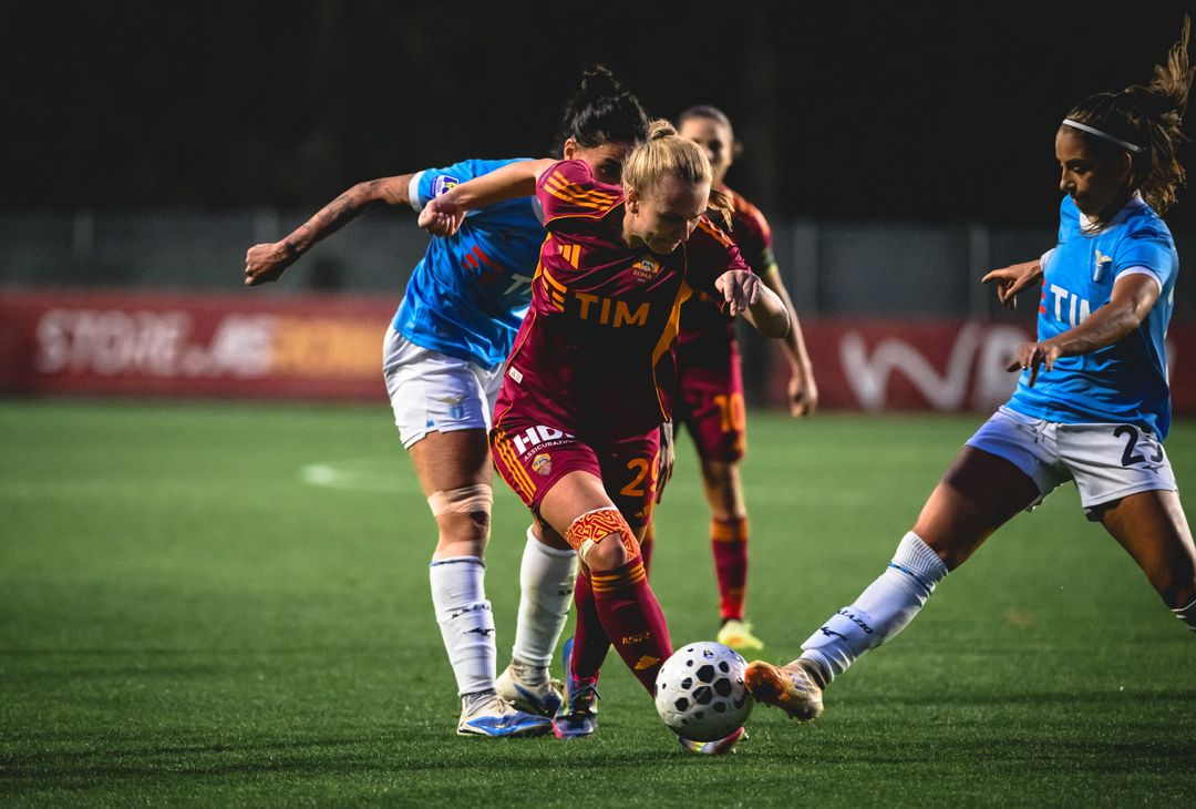 WOMEN | Roma-Lazio, le foto della sesta di Serie A Women – GALLERY - immagine 10