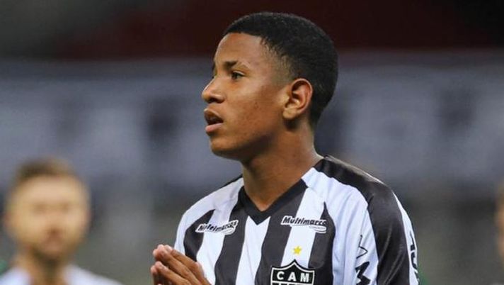 Ecco Savio, un baby attaccante alla corte dei Friedkin. Kluivert va in Premier - immagine 1